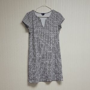 Melly M women's Osterville Black and White Patterned Dress, Small